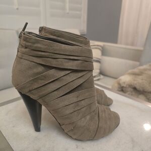 Apt. 9 Taupe Heeled Boots